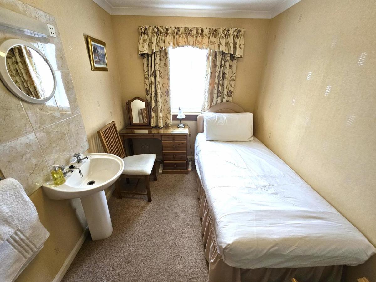 Abermar Guest House - אינברנס מראה חיצוני תמונה